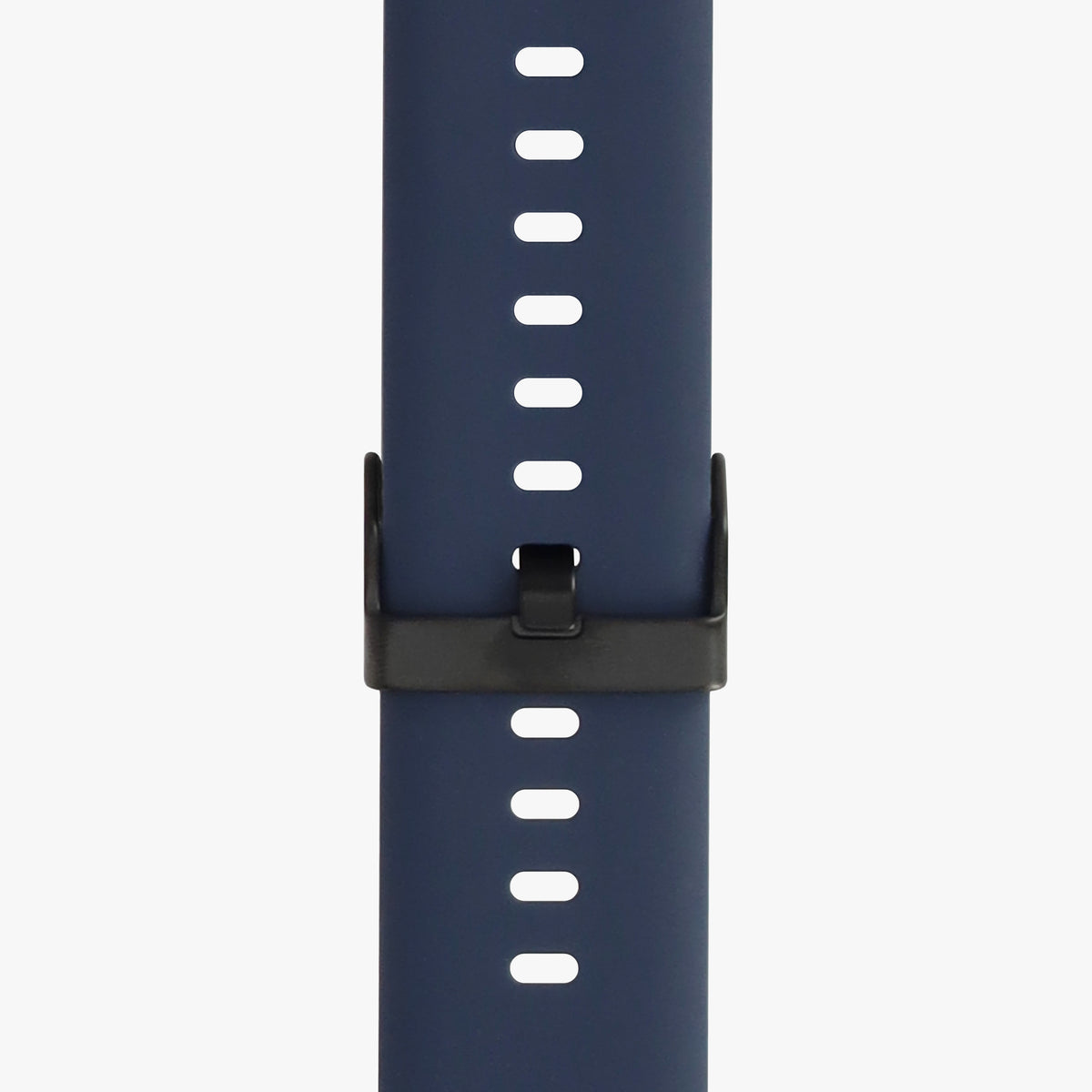 Close-up van de zwarte gesp van het donkerblauwe smartwatchbandje